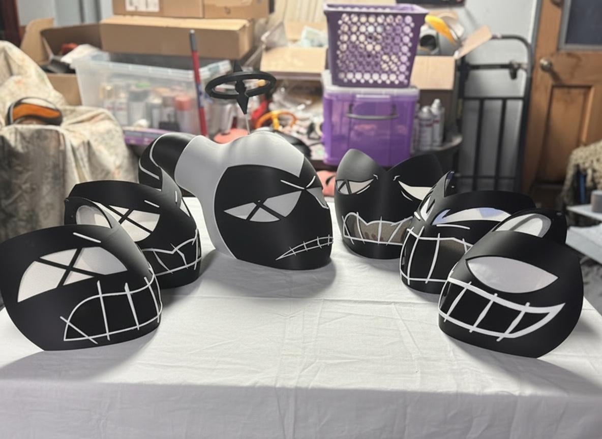 Lute's Exorcist Helmet with Swappable Faceplates and Horns Modular Design